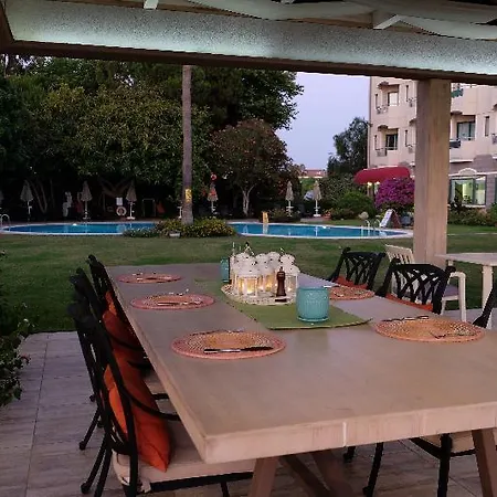 Mutlu 酒店